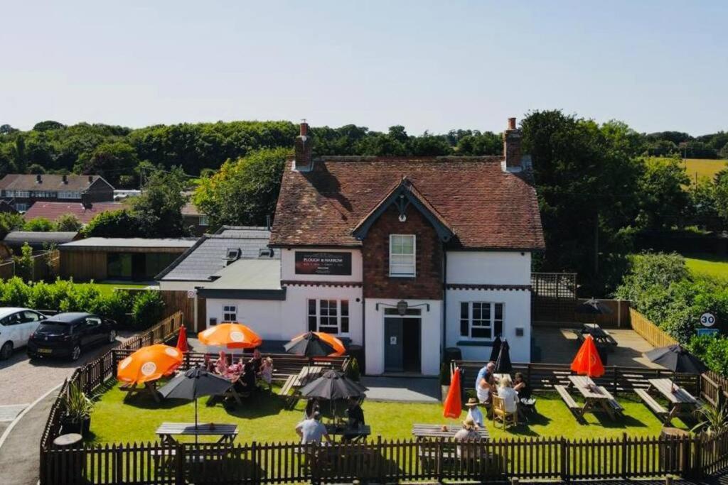 迪尔 The Plough And Harrow Tilmanstone酒店 外观 照片